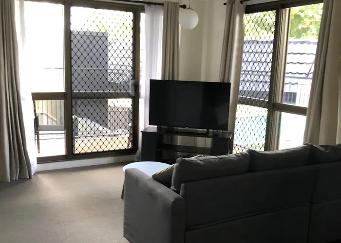 Coral Towers Holiday Suites